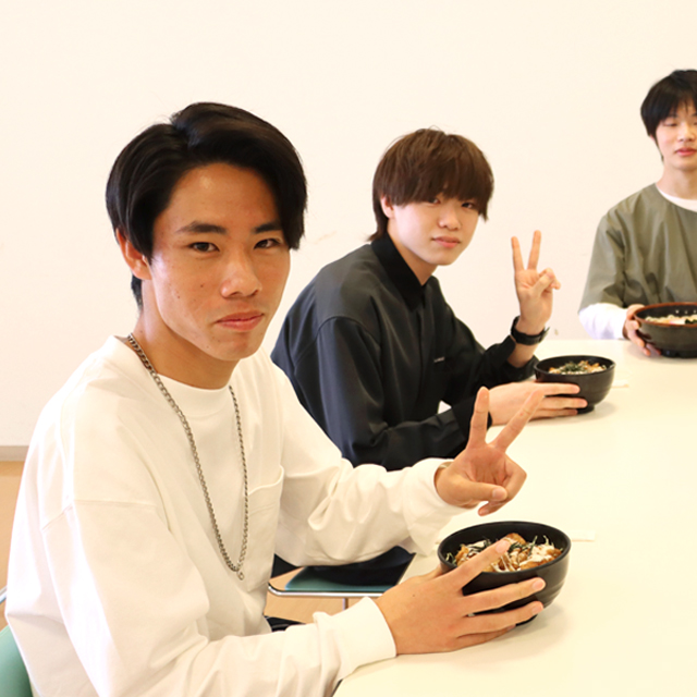 オリジナルグッズプレゼント