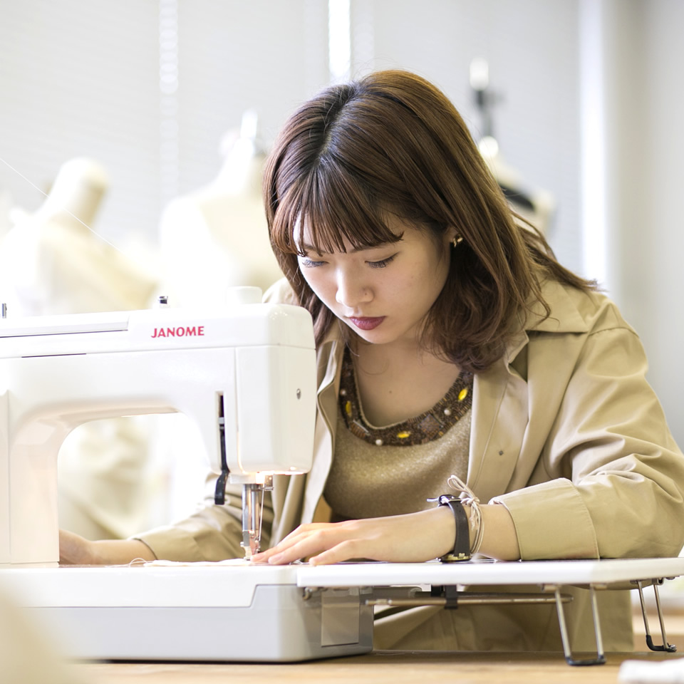 愛知学泉短期大学 愛知学泉短期大学